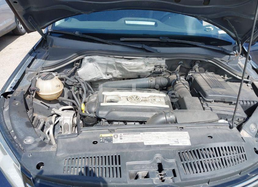 Photo 10 of 2014 Volkswagen Tiguan SE (VIN WVGBV3AX4EW544881)