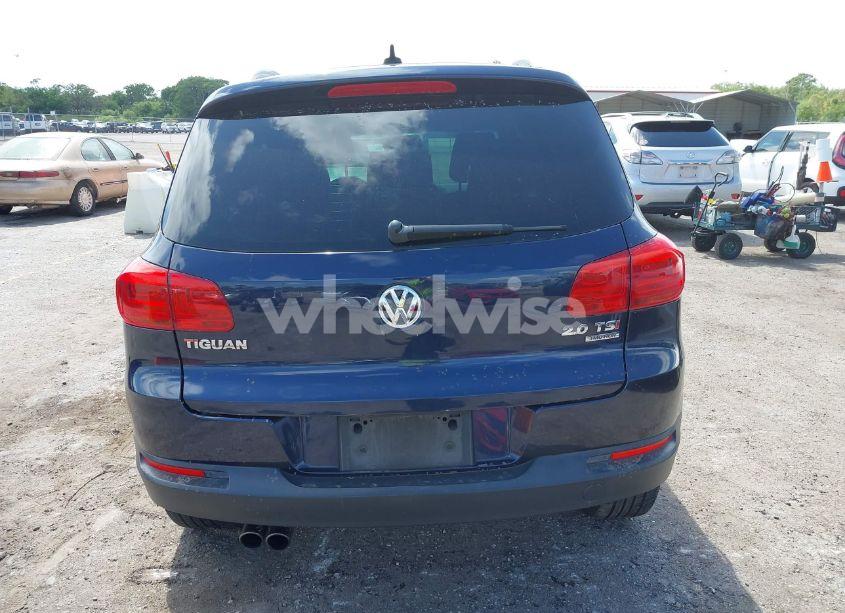 Photo 16 of 2014 Volkswagen Tiguan SE (VIN WVGBV3AX4EW544881)
