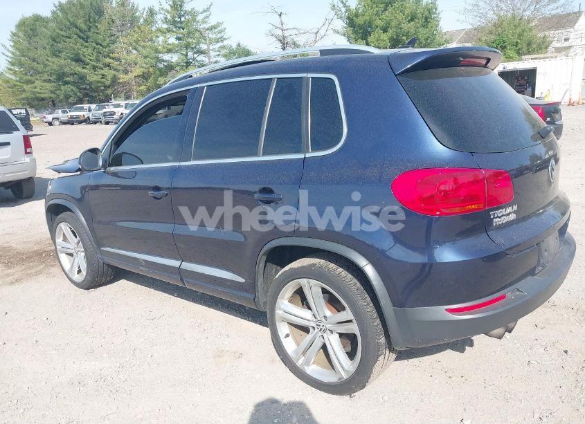 Photo 3 of 2014 Volkswagen Tiguan R-LINE (VIN WVGBV3AX7EW545538)