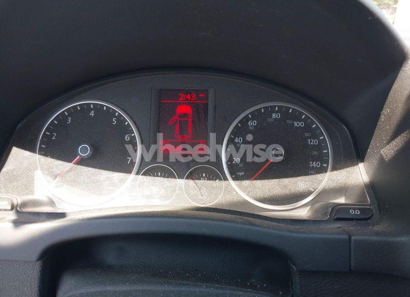 Photo 7 of 2009 Volkswagen Tiguan SE (VIN WVGBV75N09W533074)