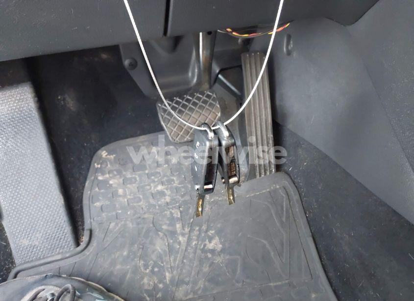 Photo 11 of 2016 Volkswagen Tiguan S (VIN WVGBV7AX0GW574602)