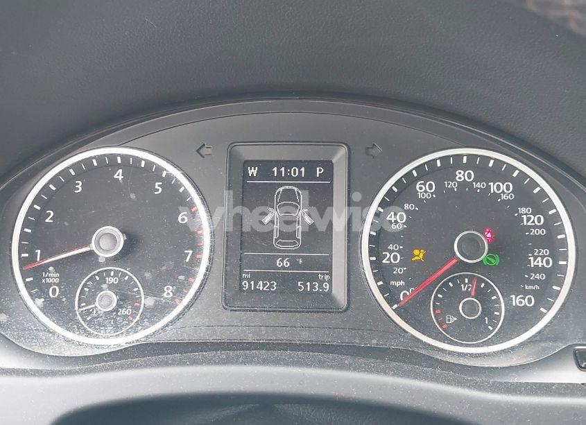 Photo 7 of 2016 Volkswagen Tiguan SEL (VIN WVGBV7AX0GW614760)