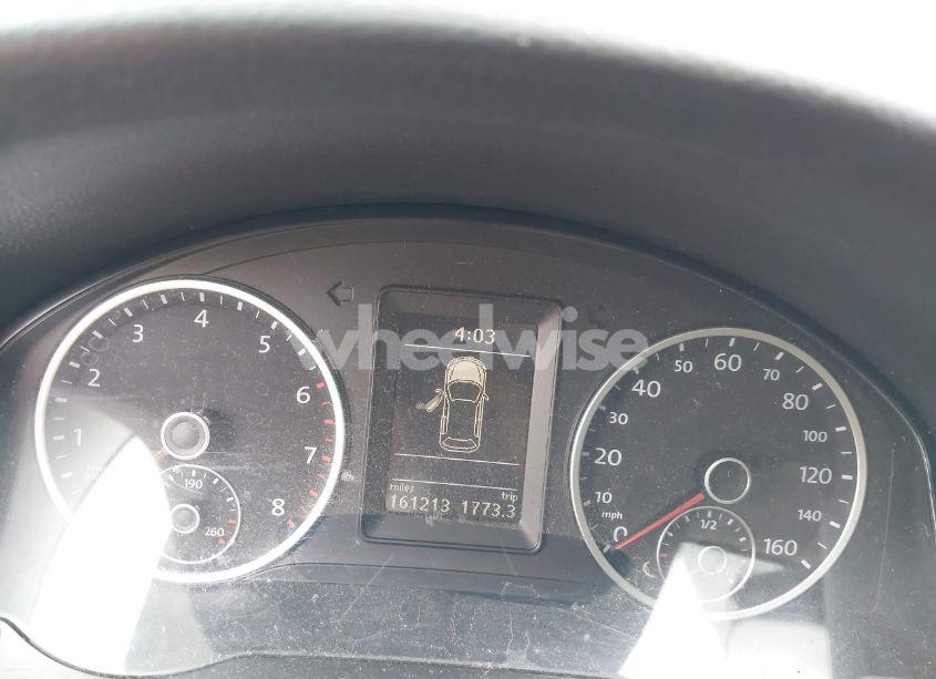 Photo 15 of 2012 Volkswagen Tiguan SE (VIN WVGBV7AX1CW095230)