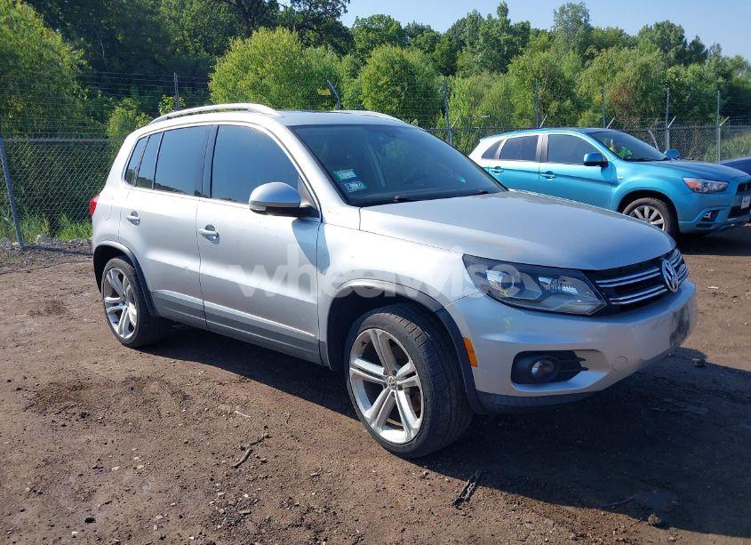 2012 Volkswagen Tiguan SEL (VIN WVGBV7AX3CW604086) main photo