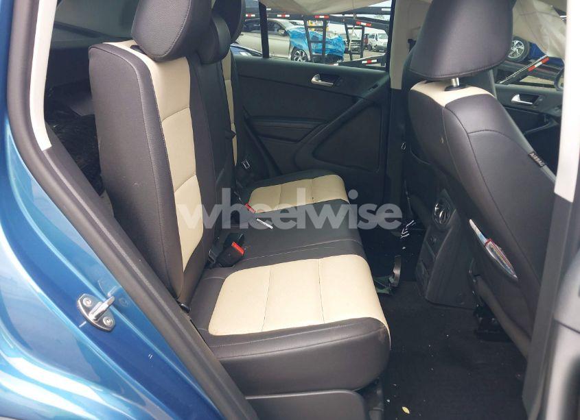 Photo 8 of 2017 Volkswagen Tiguan 2.0T S (VIN WVGBV7AX3HW511754)