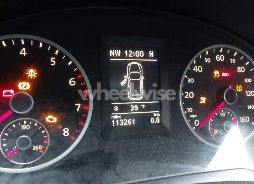 Photo 7 of 2011 Volkswagen Tiguan SE (VIN WVGBV7AX5BW528577)