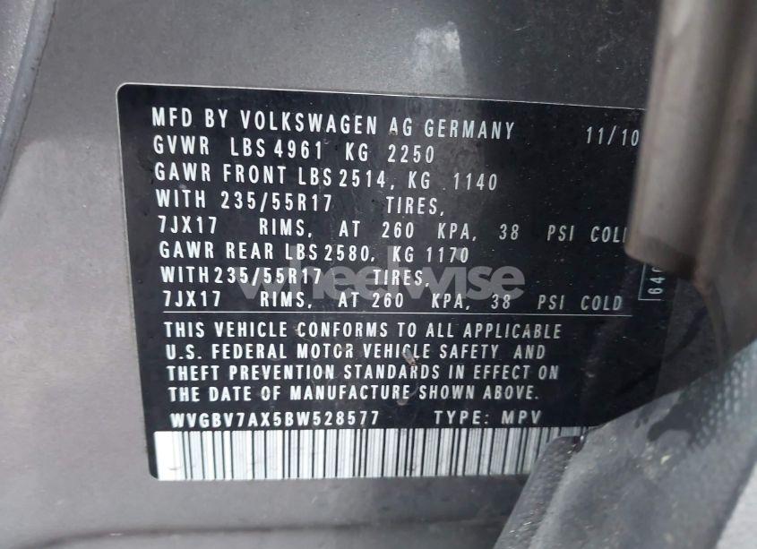 Photo 9 of 2011 Volkswagen Tiguan SE (VIN WVGBV7AX5BW528577)