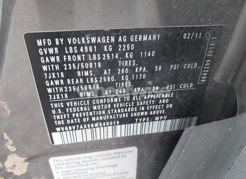 Photo 9 of 2011 Volkswagen Tiguan SE (VIN WVGBV7AX9BW540019)