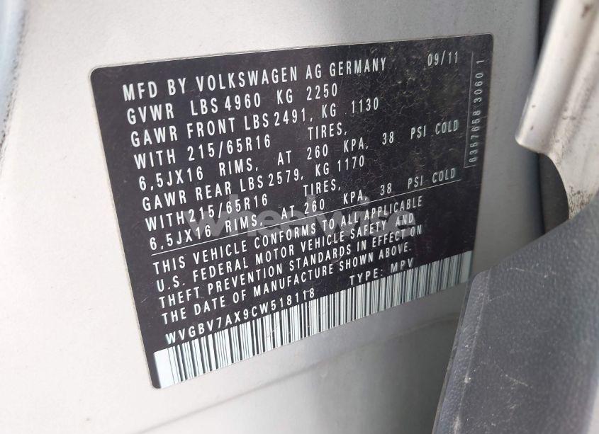 Photo 9 of 2012 Volkswagen Tiguan S (VIN WVGBV7AX9CW518118)
