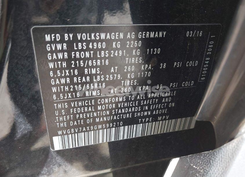 Photo 9 of 2016 Volkswagen Tiguan S (VIN WVGBV7AX9GW599210)