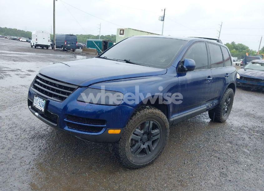 Photo 2 of 2004 Volkswagen Touareg V8 (VIN WVGCM67L24D026100)