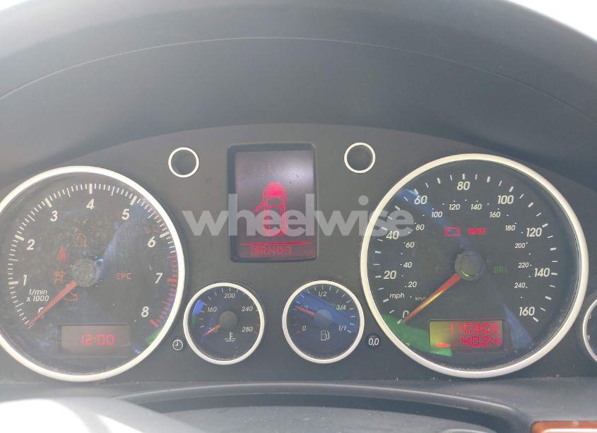 Photo 7 of 2005 Volkswagen Touareg V8 (VIN WVGCM77L45D005529)