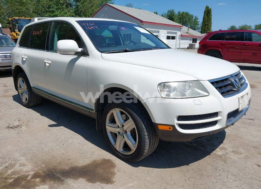 2004 Volkswagen Touareg V8 (VIN WVGCM77L94D072691) main photo