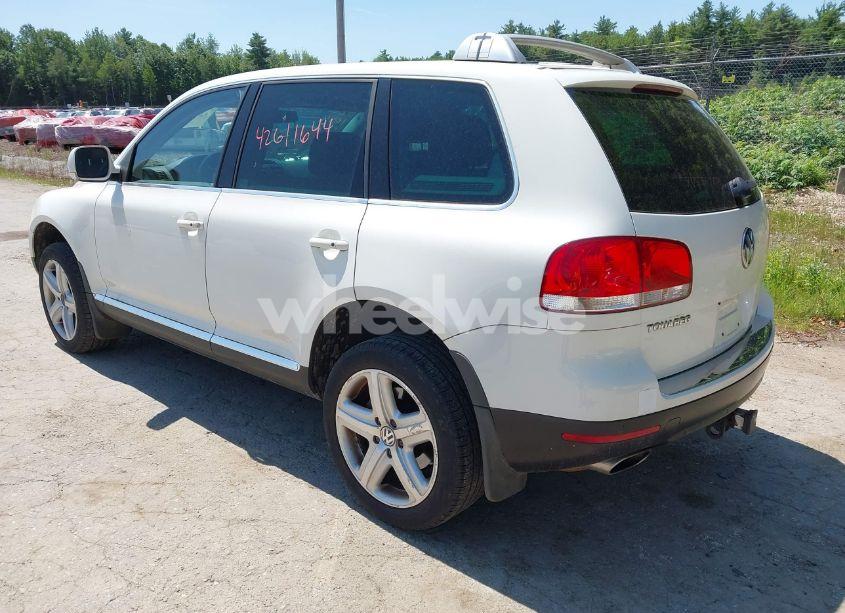 Photo 3 of 2004 Volkswagen Touareg V8 (VIN WVGCM77L94D072691)