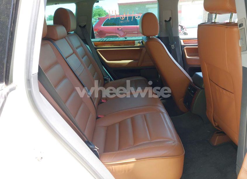 Photo 8 of 2004 Volkswagen Touareg V8 (VIN WVGCM77L94D072691)