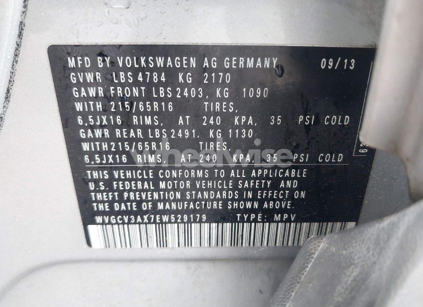 Photo 9 of 2014 Volkswagen Tiguan S (VIN WVGCV3AX7EW529179)