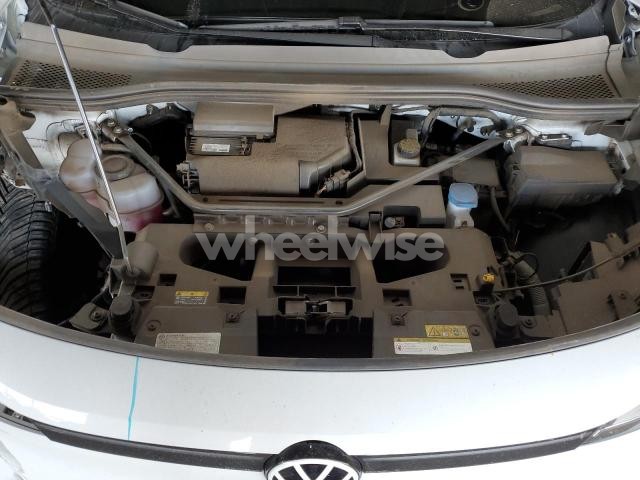 Photo 5 of 2021 VOLKSWAGEN ID.4 FIRST EDITION (VIN WVGDMPE20MP019410)