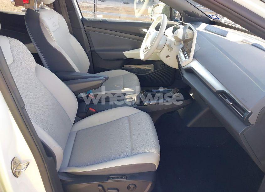 Photo 5 of 2021 Volkswagen Id.4 1ST EDITION (VIN WVGDMPE27MP019713)