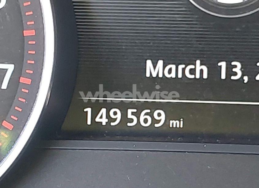 Photo 15 of 2014 Volkswagen Touareg 3.6L SPORT (VIN WVGEF9BP9ED010718)