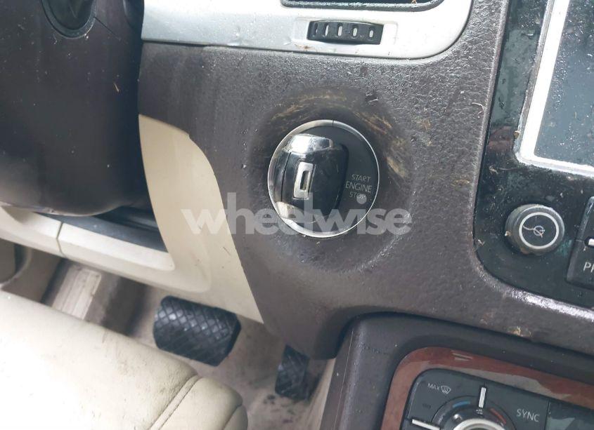 Photo 11 of 2012 Volkswagen Touareg TDI LUX (VIN WVGEK9BP1CD009751)