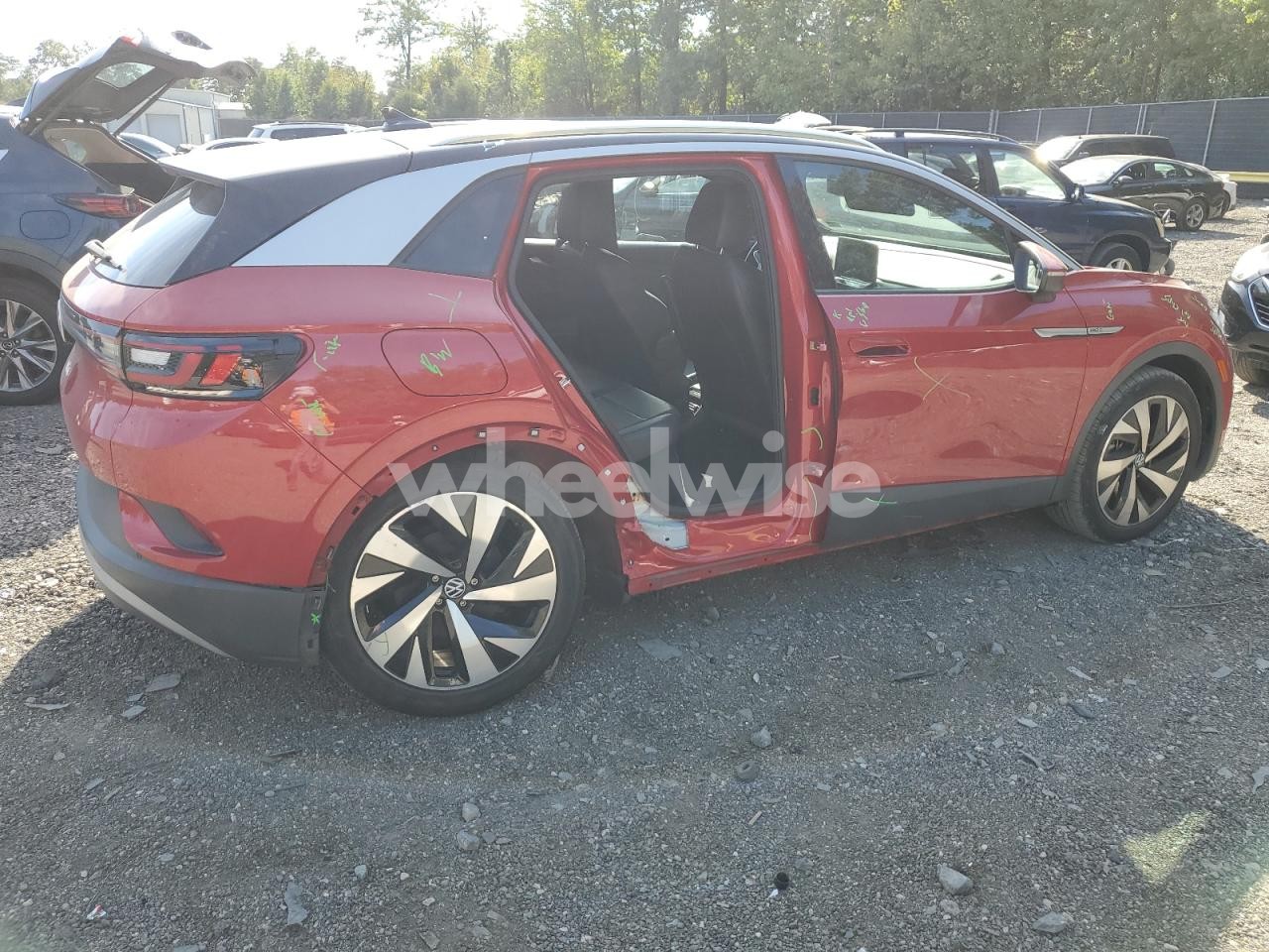 Photo 3 of 2022 VOLKSWAGEN ID.4 PRO S (VIN WVGKMPE27NP072582)
