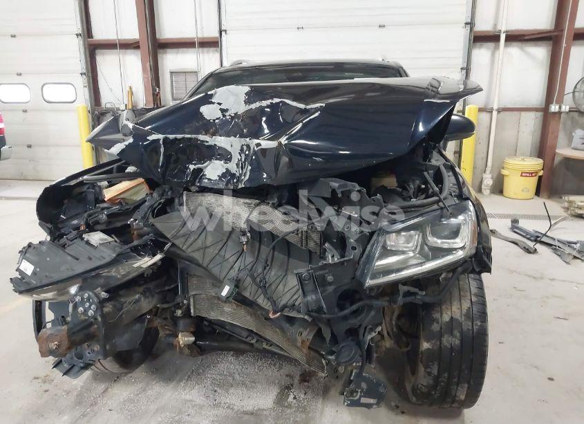 Photo 11 of 2017 Volkswagen Touareg V6 WOLFSBURG EDITION (VIN WVGRF7BP0HD003232)