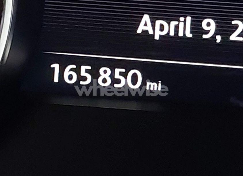 Photo 14 of 2017 Volkswagen Touareg V6 WOLFSBURG EDITION (VIN WVGRF7BP0HD003232)