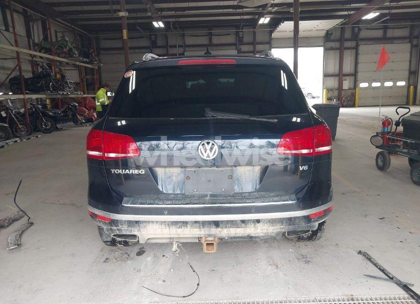 Photo 15 of 2017 Volkswagen Touareg V6 WOLFSBURG EDITION (VIN WVGRF7BP0HD003232)