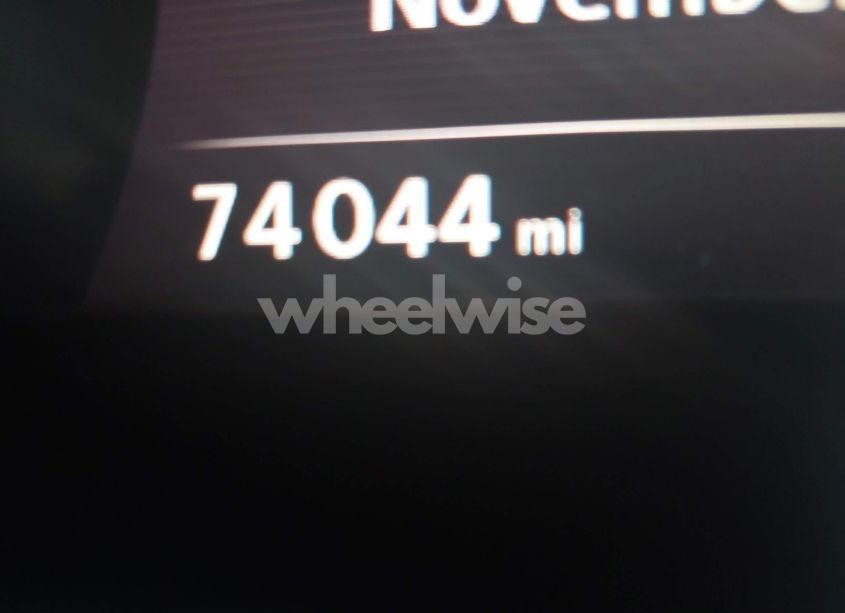 Photo 15 of 2017 Volkswagen Touareg V6 WOLFSBURG EDITION (VIN WVGRF7BP1HD004308)