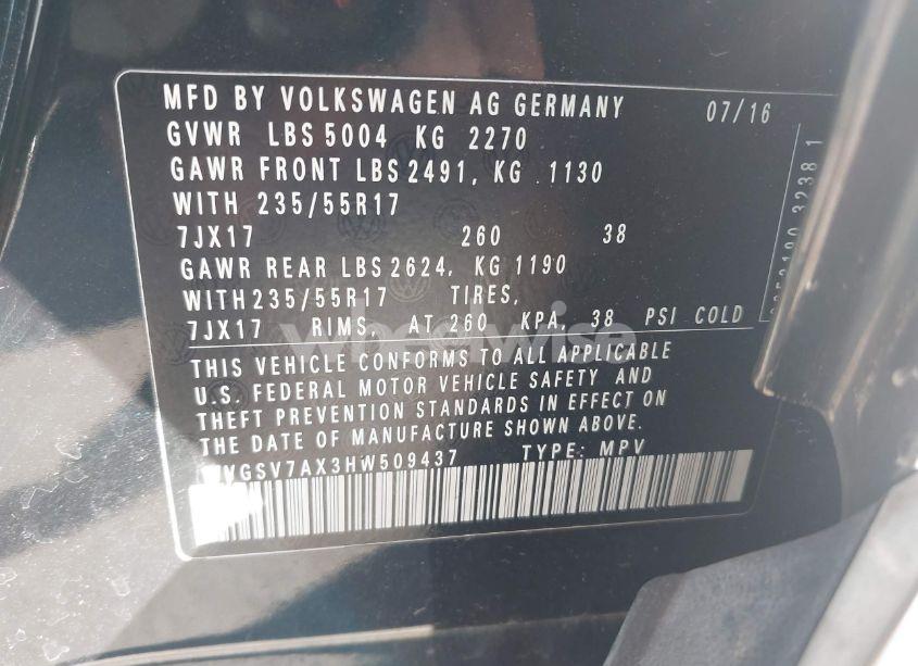 Photo 9 of 2017 Volkswagen Tiguan 2.0T WOLFSBURG EDITION (VIN WVGSV7AX3HW509437)