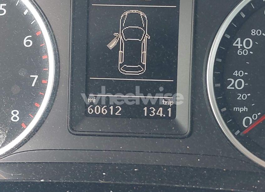 Photo 15 of 2017 Volkswagen Tiguan 2.0T WOLFSBURG EDITION (VIN WVGSV7AX7HK007957)