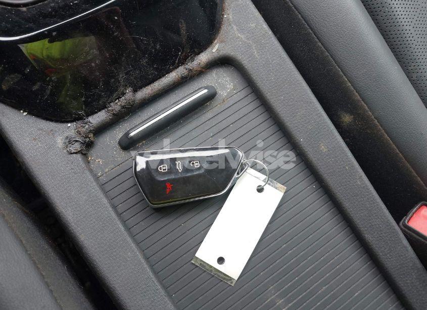 Photo 11 of 2021 Volkswagen Id.4 PRO S (VIN WVGTMPE23MP042496)