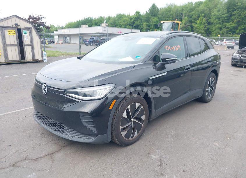 Photo 2 of 2021 Volkswagen Id.4 PRO S (VIN WVGTMPE24MP044273)