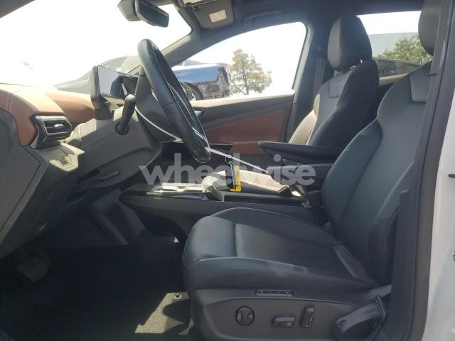 Photo 7 of 2021 VOLKSWAGEN ID.4 PRO S (VIN WVGTMPE27MP******)