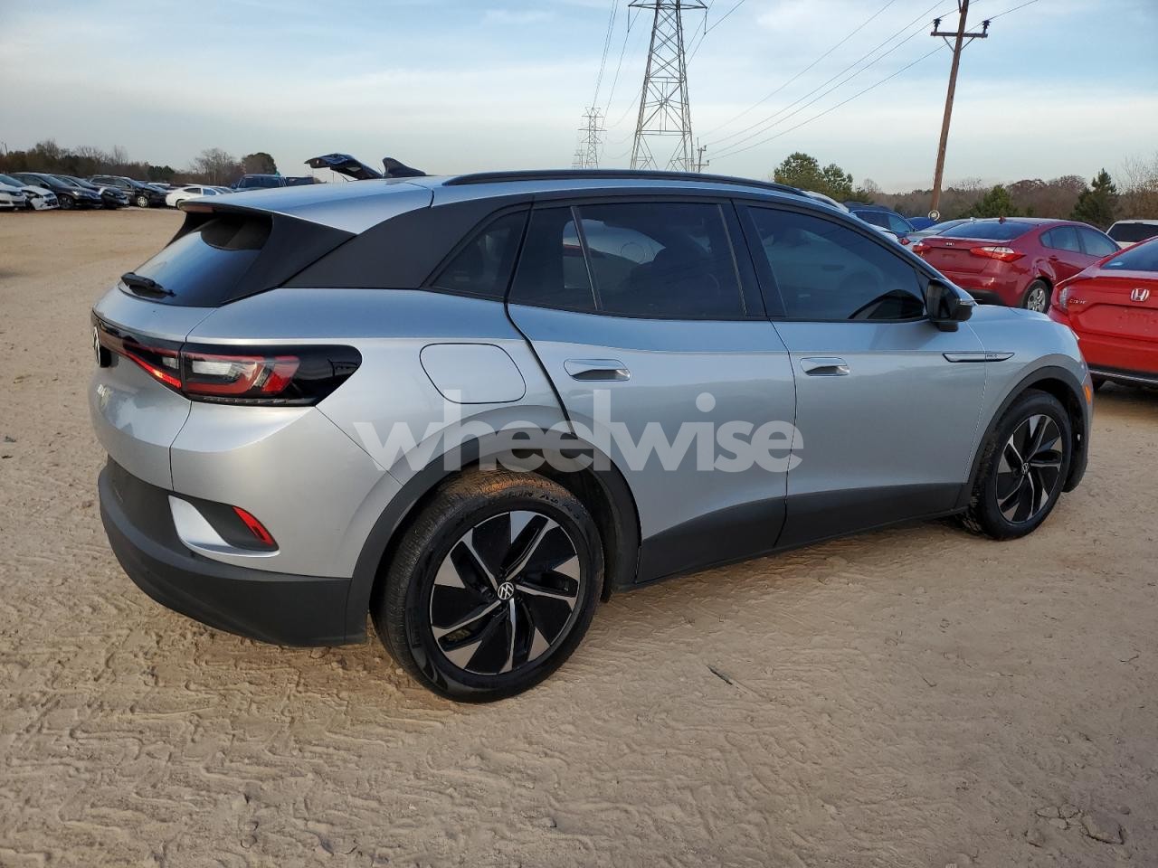 Photo 3 of 2021 VOLKSWAGEN ID.4 PRO S (VIN WVGTMPE29MP041059)