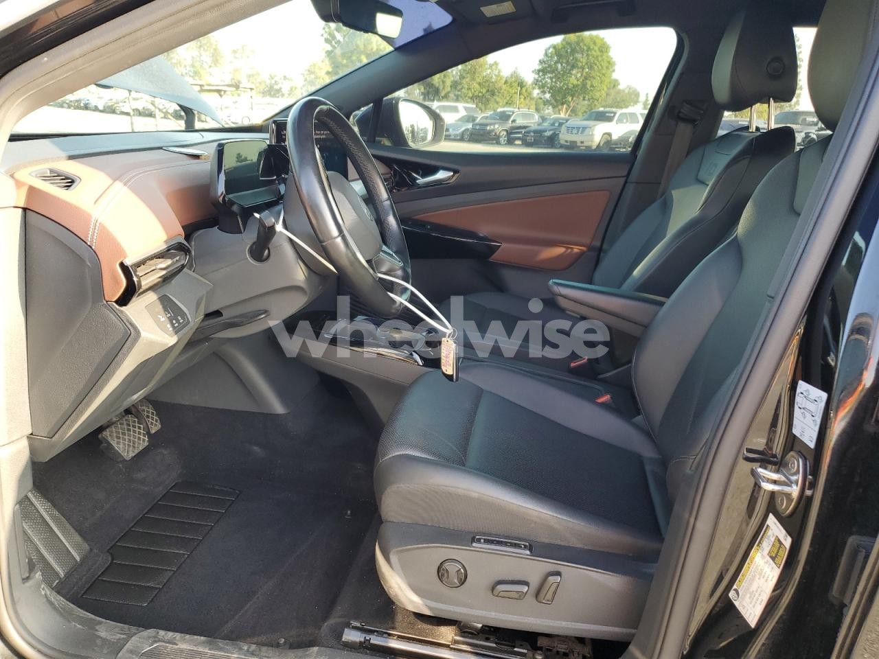 Photo 7 of 2022 VOLKSWAGEN ID.4 PRO S (VIN WVGUNPE21NP055959)