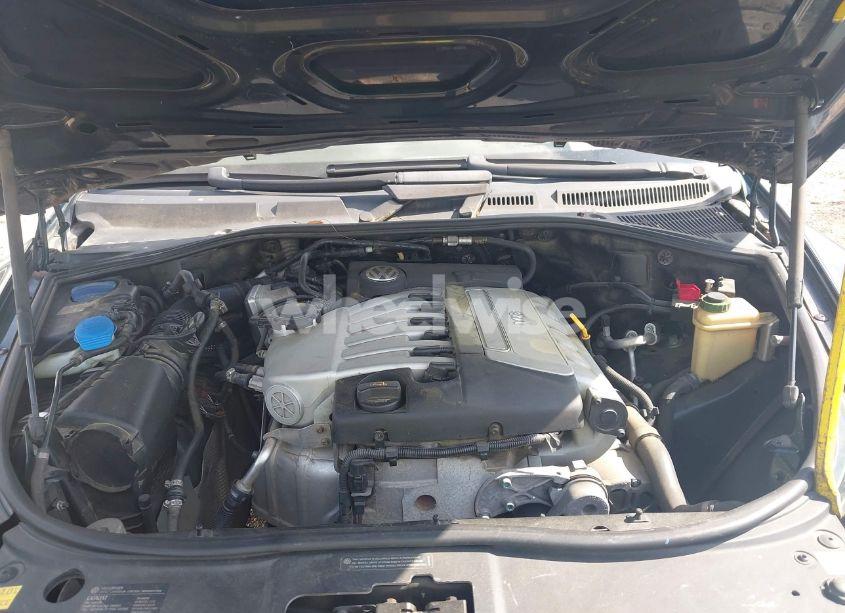 Photo 10 of 2006 Volkswagen Touareg V6 (VIN WVGZG77L26D003670)