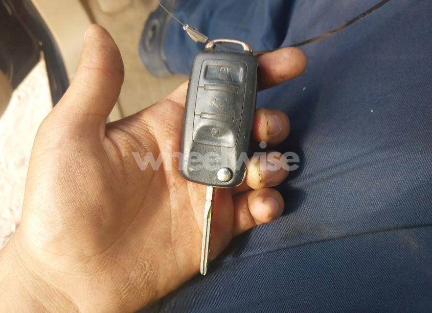 Photo 11 of 2006 Volkswagen Touareg V6 (VIN WVGZG77L26D003670)