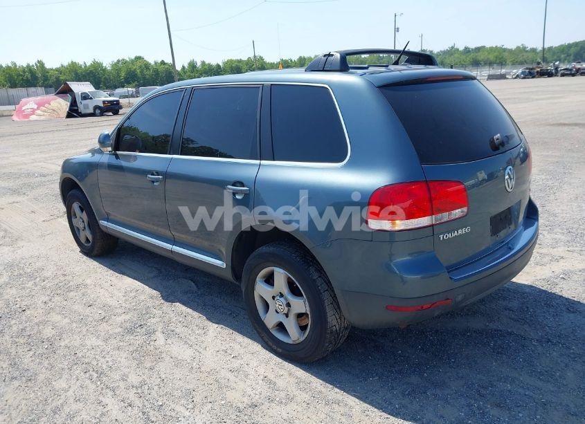 Photo 3 of 2006 Volkswagen Touareg V6 (VIN WVGZG77L46D027940)