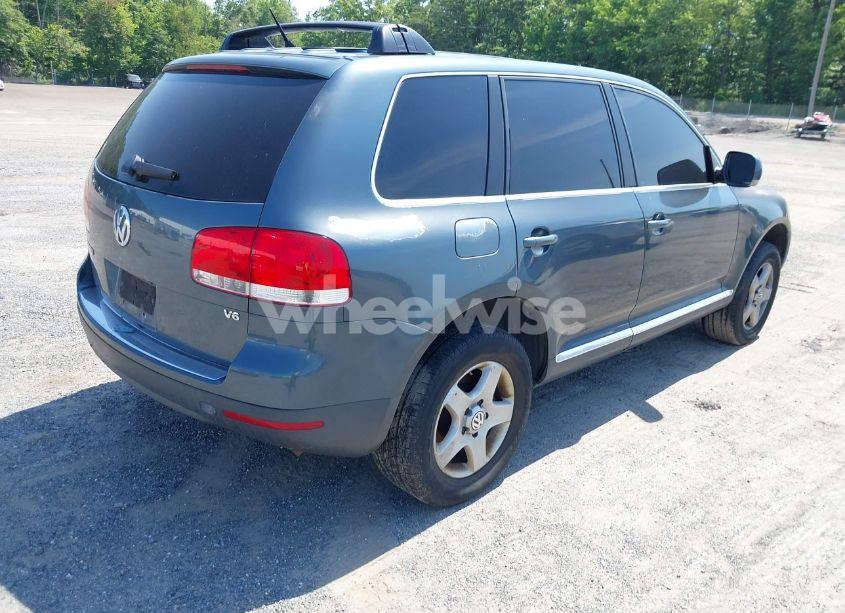 Photo 4 of 2006 Volkswagen Touareg V6 (VIN WVGZG77L46D027940)