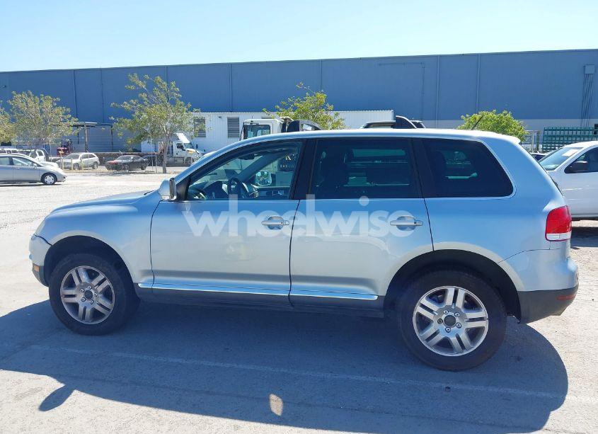 Photo 14 of 2006 Volkswagen Touareg V8 (VIN WVGZM77L86D032227)