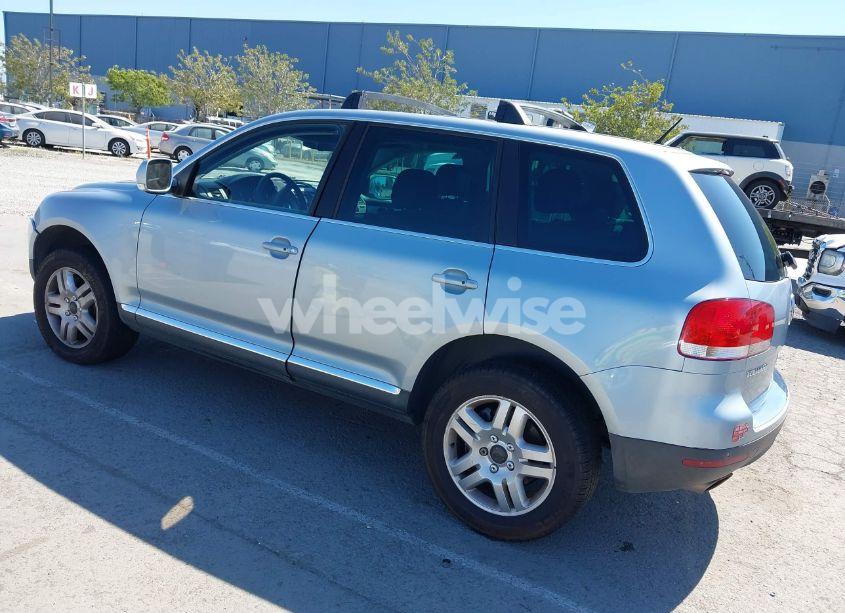 Photo 3 of 2006 Volkswagen Touareg V8 (VIN WVGZM77L86D032227)