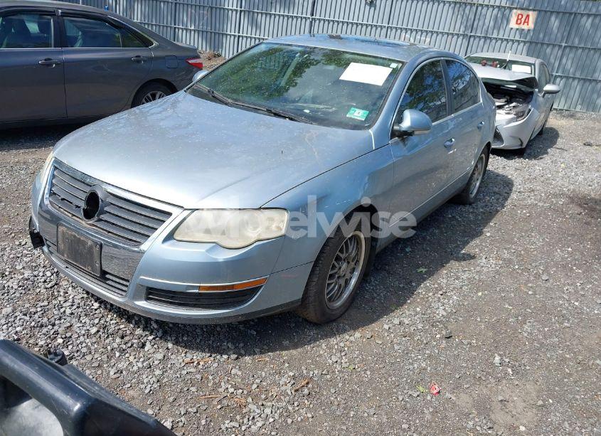 Photo 2 of 2006 Volkswagen Passat 2.0T/VALUE EDITION (VIN WVWAK73C06P141096)