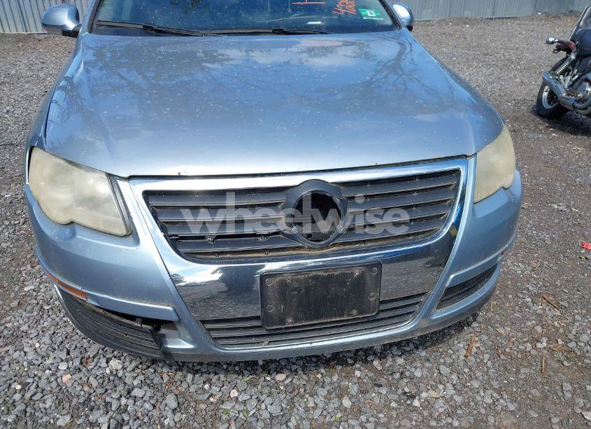 Photo 6 of 2006 Volkswagen Passat 2.0T/VALUE EDITION (VIN WVWAK73C06P141096)
