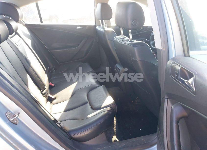 Photo 8 of 2006 Volkswagen Passat 2.0T (VIN WVWAK73C56P201535)