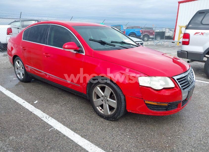 2008 Volkswagen Passat KOMFORT (VIN WVWAK73C58P057827) main photo