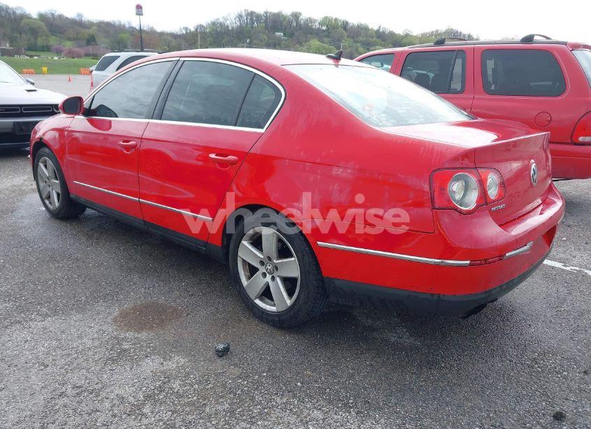 Photo 3 of 2008 Volkswagen Passat KOMFORT (VIN WVWAK73C58P057827)