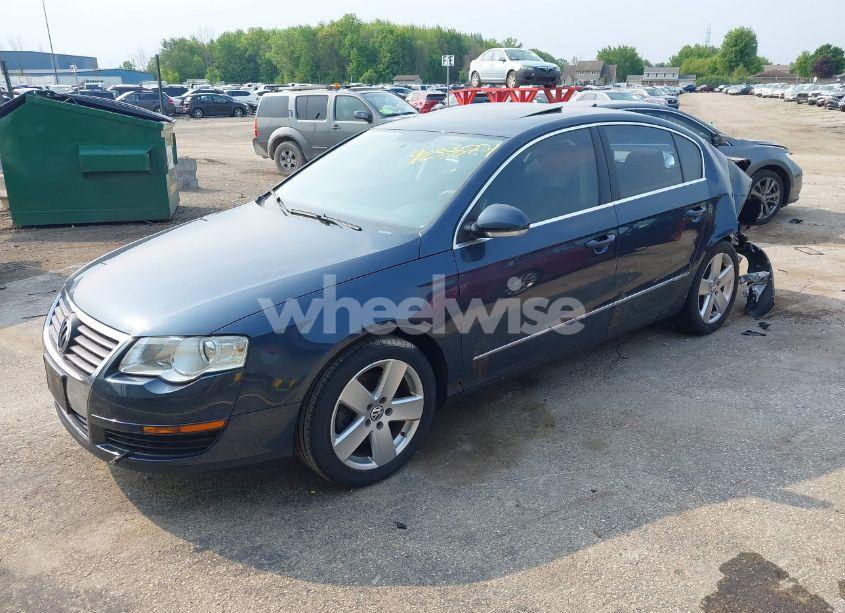 Photo 2 of 2008 Volkswagen Passat KOMFORT (VIN WVWAK73C68E089004)
