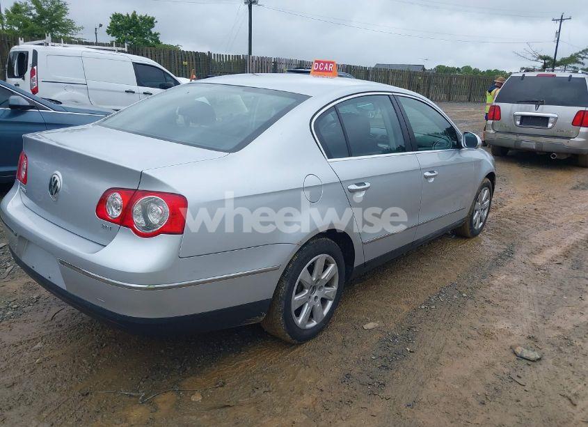 Photo 4 of 2006 Volkswagen Passat 2.0T/VALUE EDITION (VIN WVWAK73C76P044333)