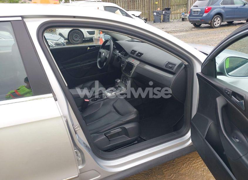 Photo 5 of 2006 Volkswagen Passat 2.0T/VALUE EDITION (VIN WVWAK73C76P044333)